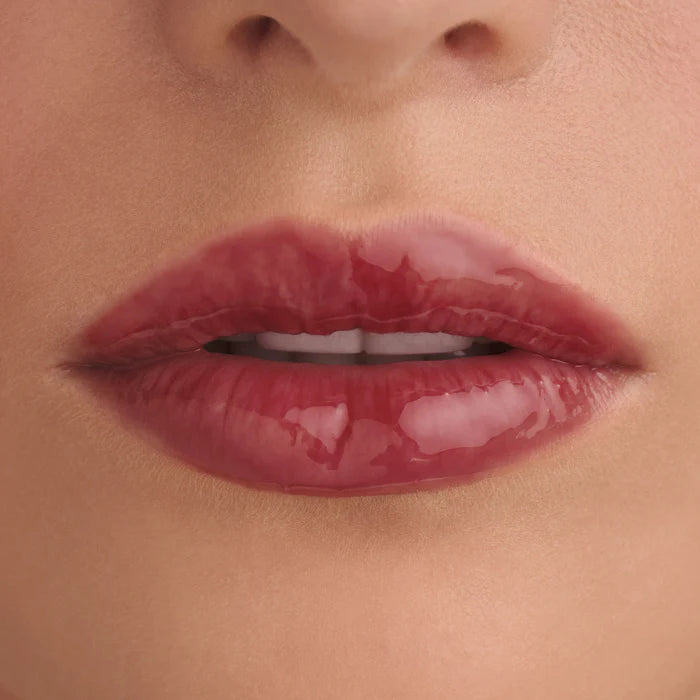ULTRA SHINE VOLUMIZING LIP GLOSS REF. AMARENA GELATO