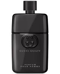 Gucci – Elegancia Rebelde para el Hombre Moderno